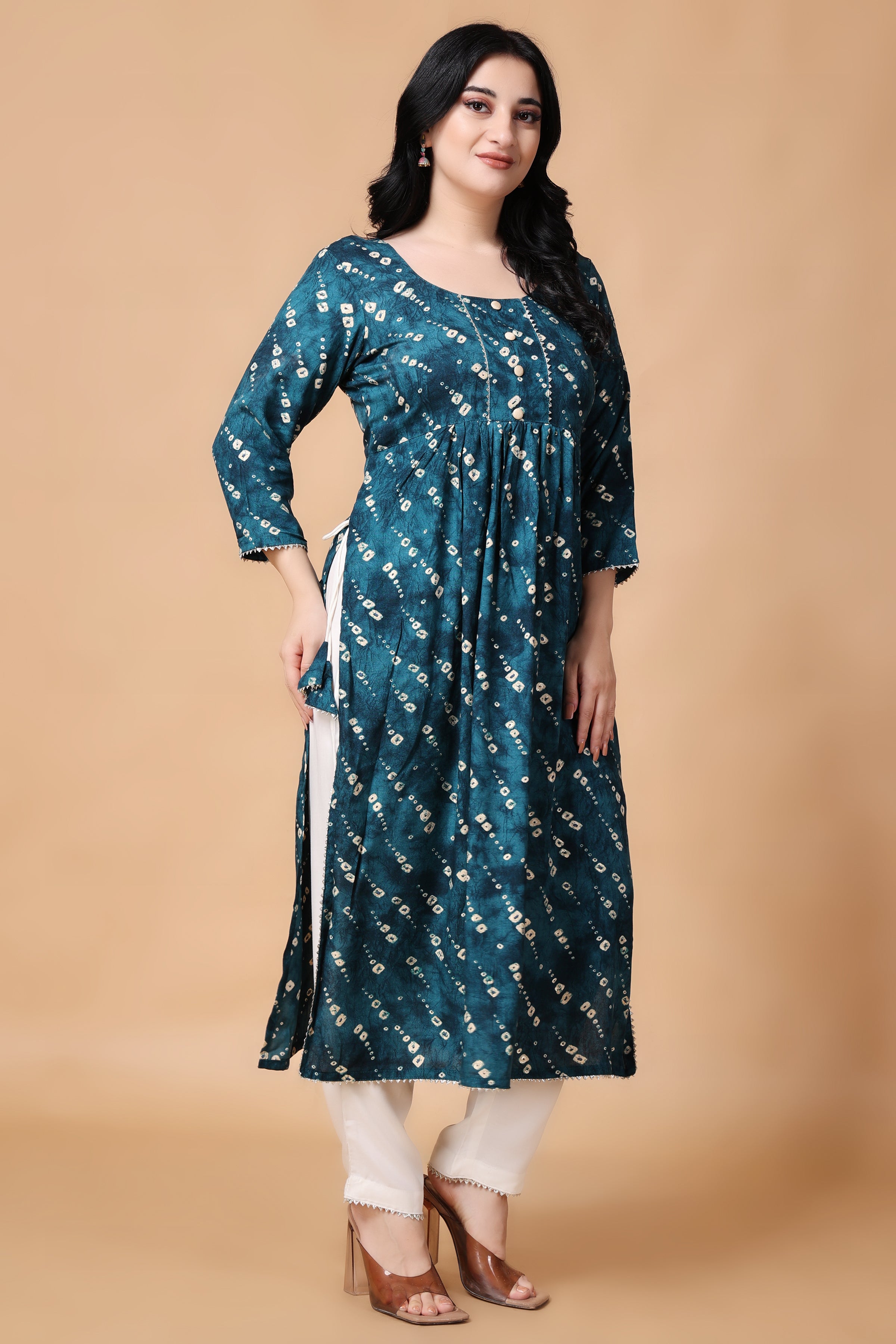 25 Types Of Kurtis For Various Body Types & Products To Buy | LBB